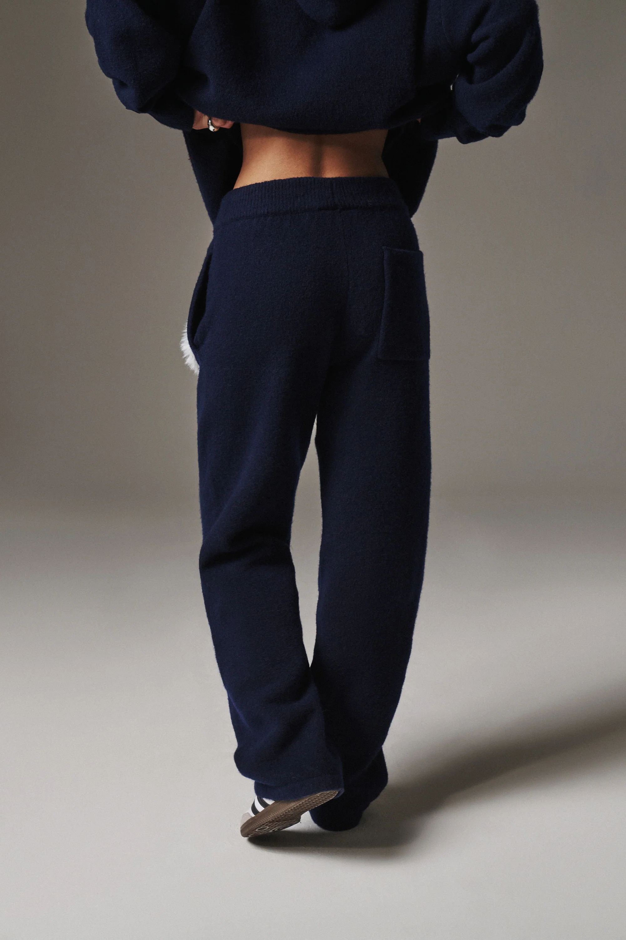 FLUFFY EMBLEM KNITTED JOGGERS - NAVY - Image 6