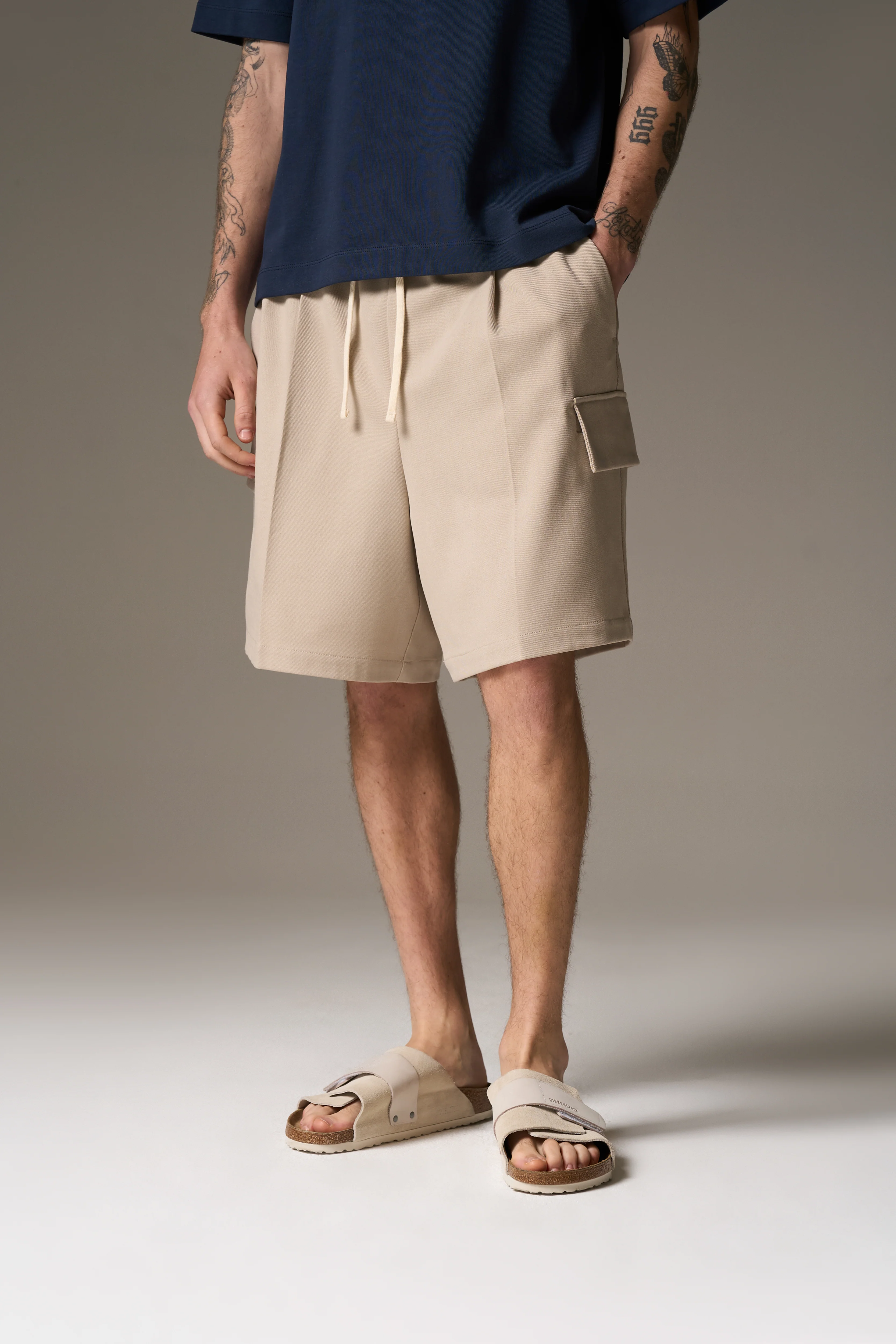 WIDE LEG SIDE POCKET SHORTS - BEIGE - Image 3